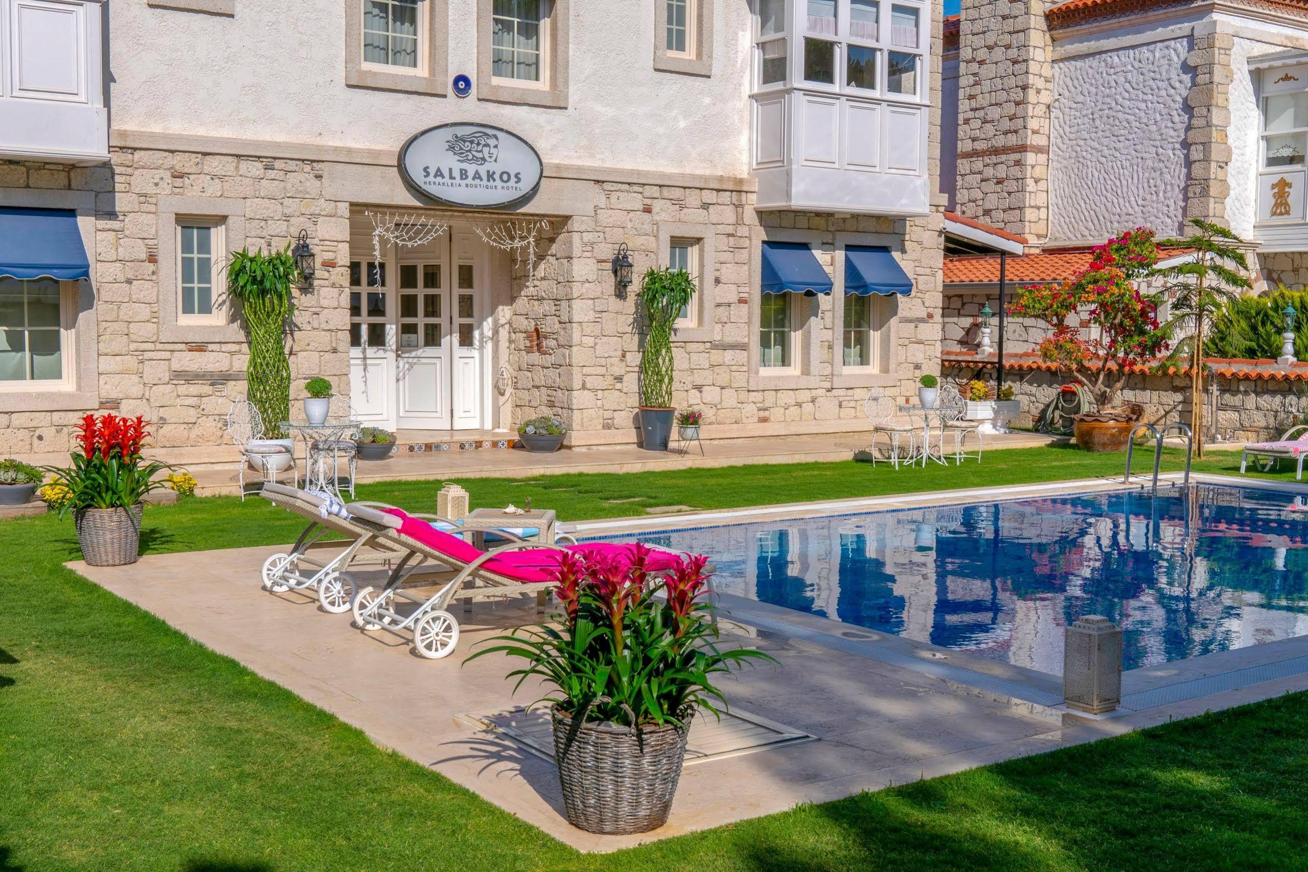 Salbakos Herakleia Boutique Hotel Alaçatı Extérieur photo